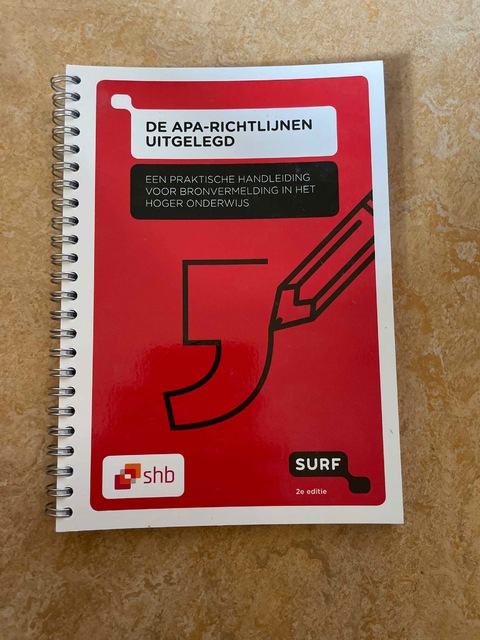 9789072482204-De-APA-richtlijnen-uitgelegd