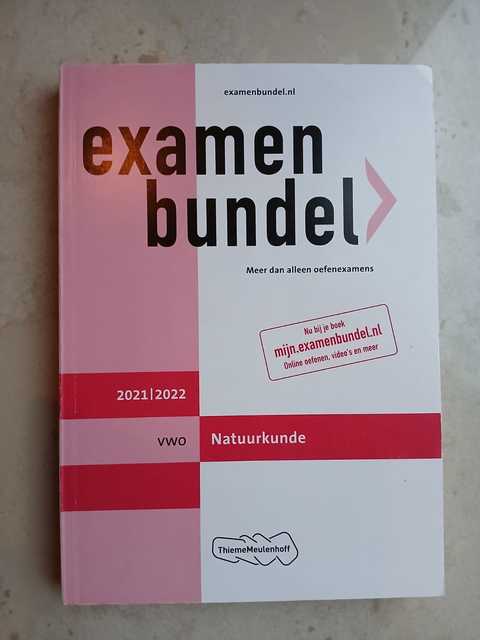 9789006491555-Examenbundel-vwo-Natuurkunde-20212022