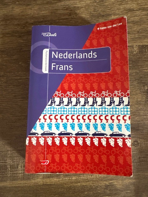 9789460770616-Van-Dale-pocketwoordenboek-Nederlands-Frans
