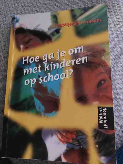 9789001957117-Hoe-ga-je-om-met-kinderen-op-school-druk-2