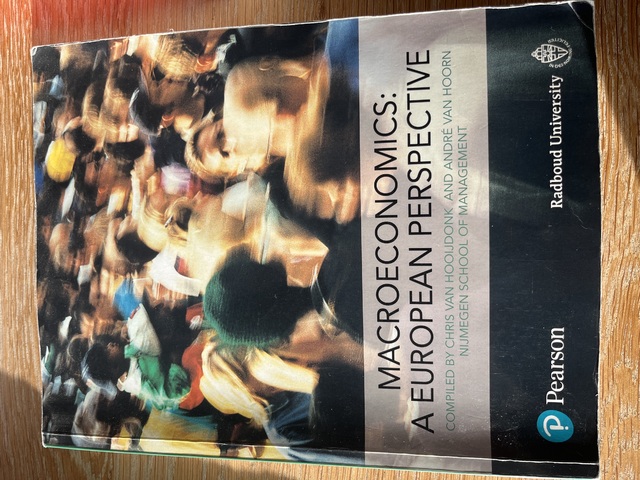 9781787267459-CU.HooijdonkMacroeconomics_p