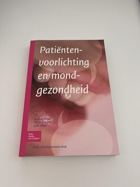 9789031347711-Patientenvoorlichting-en-mondgezondheid
