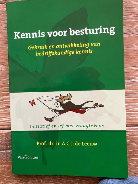 9789023242765-Kennis-voor-besturing-druk-1