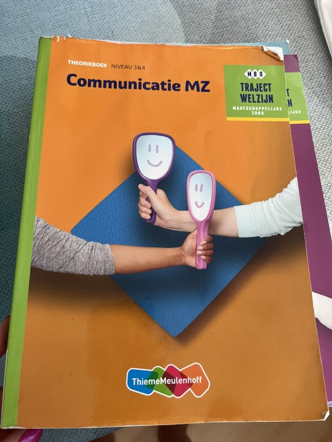 9789006858945-Communicatie-MZ-Niveau-3-4-Theorieboek