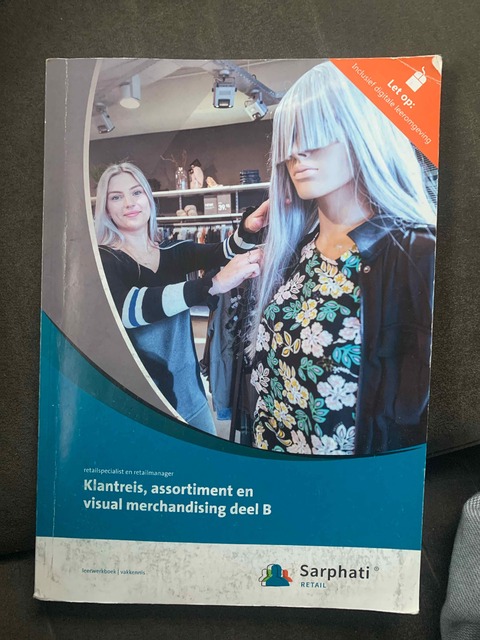 9789463971959-Klantreis-assortiment-en-visual-merchandising-B-Leerwerkboek