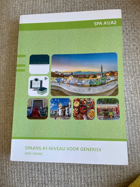 9789400233133-SPA-A1A2