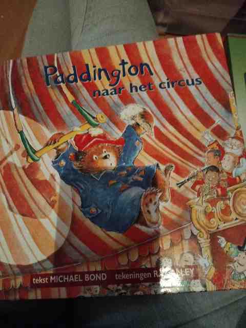 9789041008855-Paddington-naar-het-circus