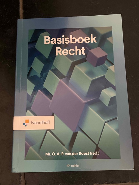 9789001047634-Basisboek-Recht