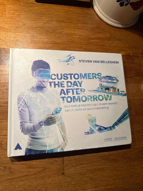 9789082542240-Customers-the-day-after-tomorrow