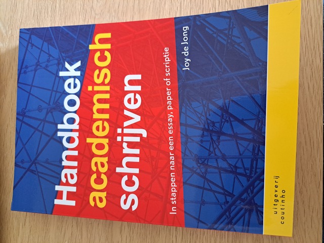 9789046902424-Handboek-academisch-schrijven