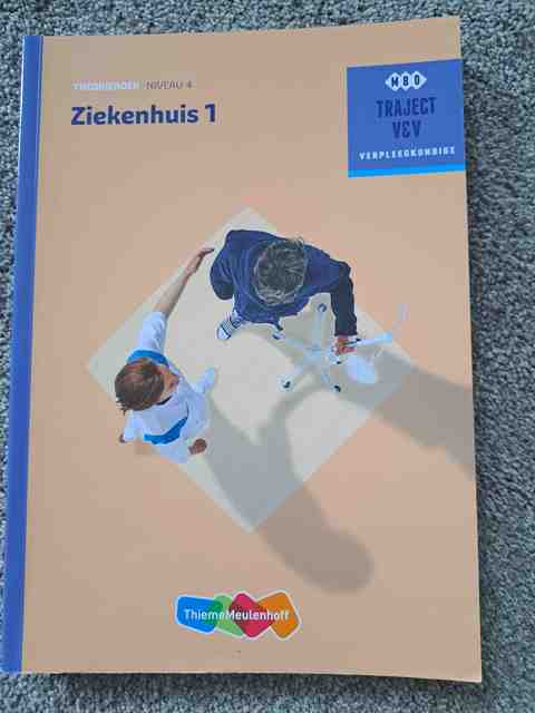 9789006910377-Ziekenhuis-1-niveau-4-Theorieboek