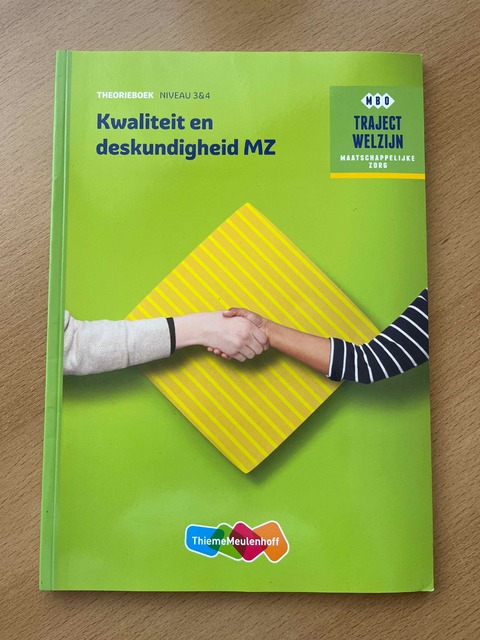 9789006858938-Kwaliteit-en-deskundigheid-MZ-Niveau-34-Theorieboek