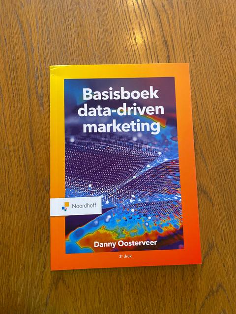 9789001078485-Basisboek-data-driven-marketing