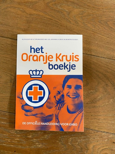 9789006410341-Oranje-Kruisboekje