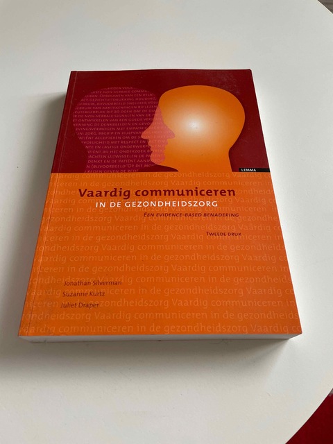 9789059314511-Vaardig-communiceren-in-de-gezondheidszorg