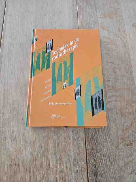 9789036819008-Techniek-in-de-radiotherapie