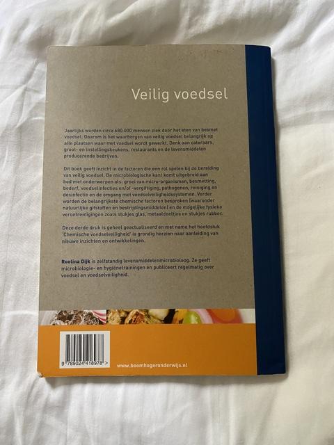 9789024418978-Veilig-voedsel