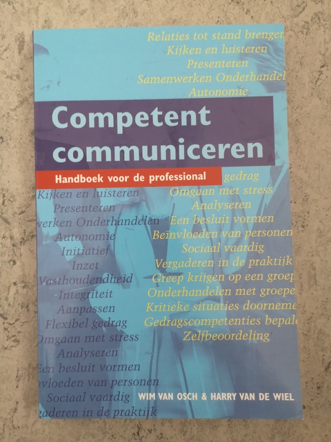 9789023236788-Competent-communiceren