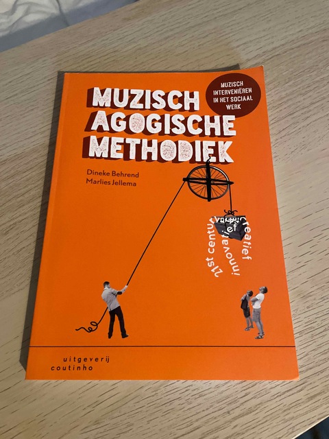 9789046904541-Muzisch-agogische-methodiek