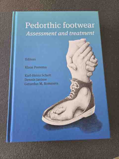 9789081819459-Pedorthic-footwear.-Assessment-and-treatment-