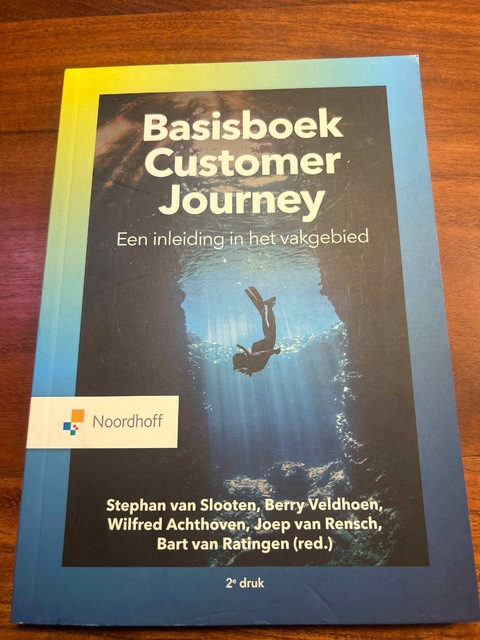 9789001078409-Basisboek-customer-journey