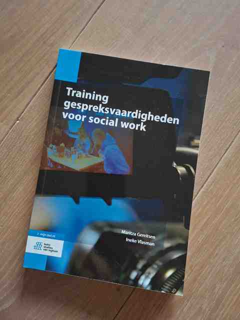 9789036802475-Training-gespreksvaardigheden-voor-social-work