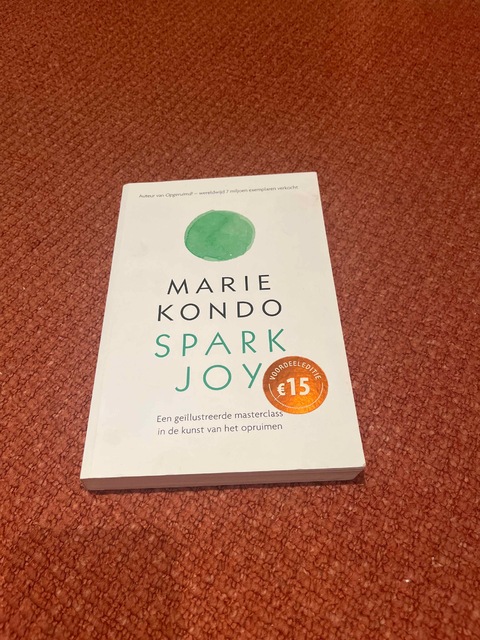 9789400508606-Spark-Joy