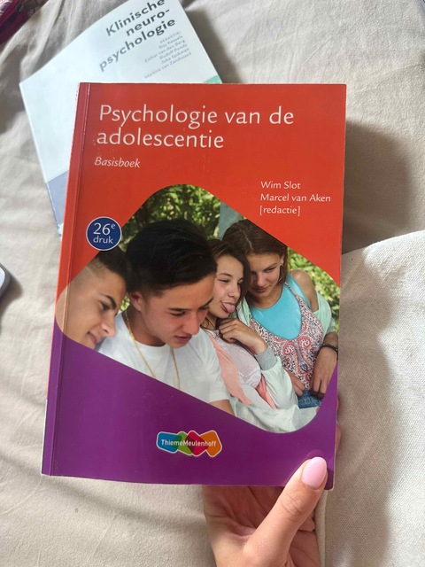 9789006105612-Psychologie-van-de-adolescentie