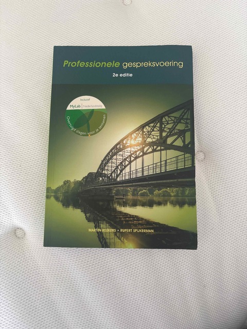 9789043034647-Professionele-gespreksvoering