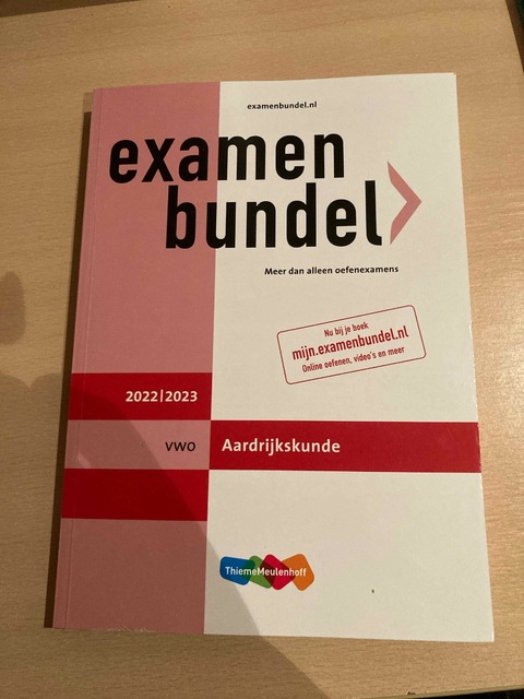 9789006639889-Examenbundel-vwo-Aardrijkskunde-20222023
