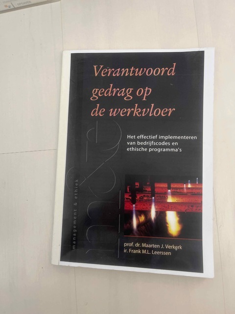 9789023240938-Verantwoord-Gedrag-Op-De-Werkvloer