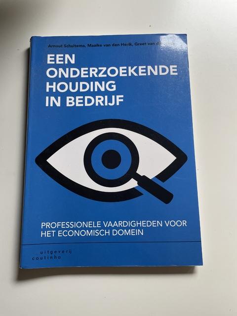 9789046907399-Een-onderzoekende-houding-in-bedrijf