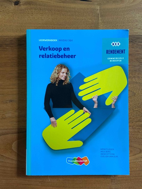 9789006372304-Verkoop-en-relatiebeheer