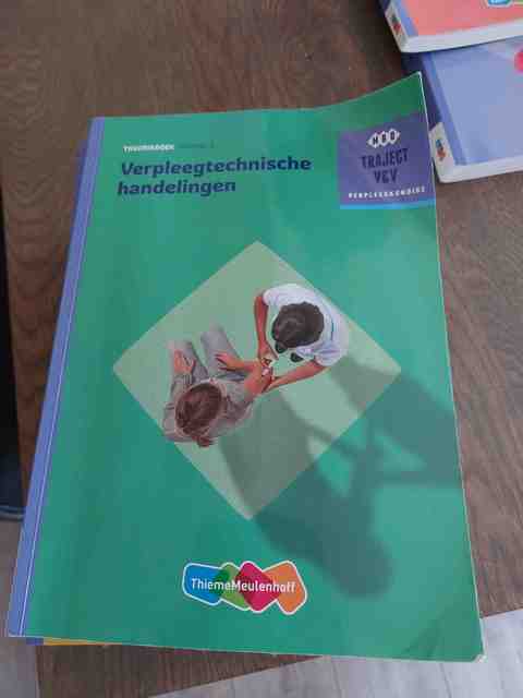9789006910353-Verpleegtechnische-handelingen-niveau-4-Theorieboek