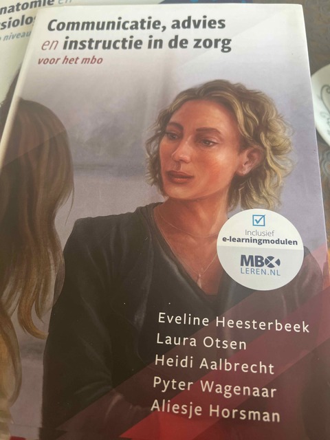 9789083139340-Communicatie-advies-en-instructie-in-de-zorg