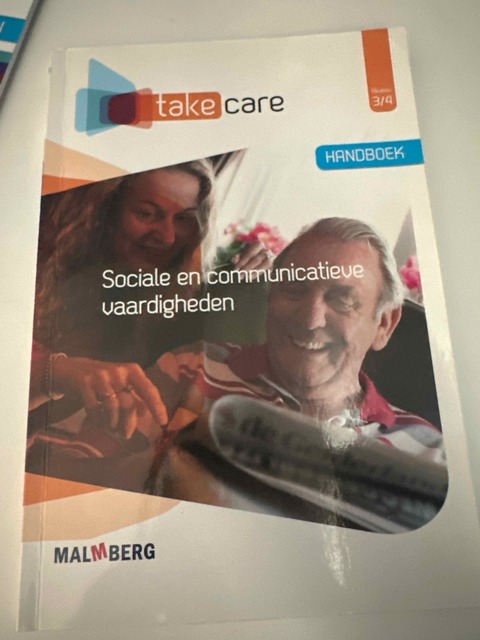 9789402039023-Take-Care-niv34-sociale-en-communicatieve-vaardigheden-niveau-34-Handboek