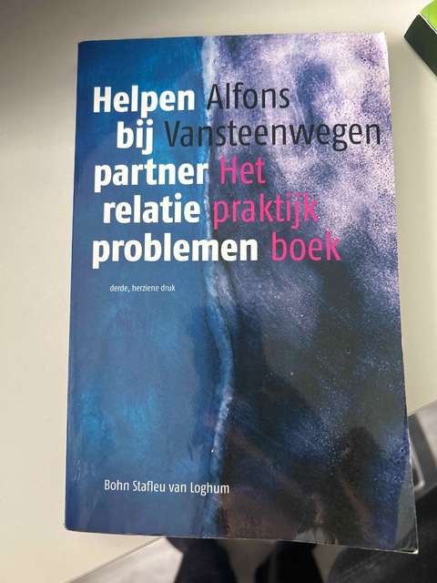 9789031344390-Helpen-bij-partnerrelatieproblemen