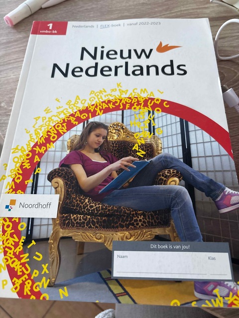 9789001301842-Nieuw-Nederlands-1-vmbo-bk-Flexboek