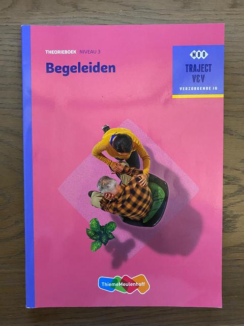 9789006910216-Begeleiden-niveau-3-Theorieboek