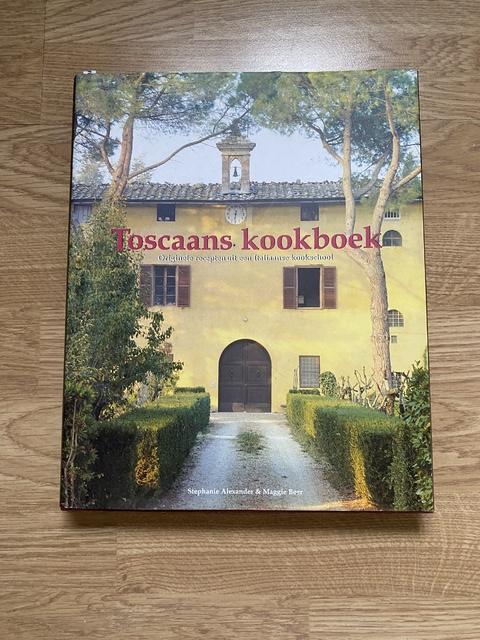 9783829036719-TOSCAANS-KOOKBOEK