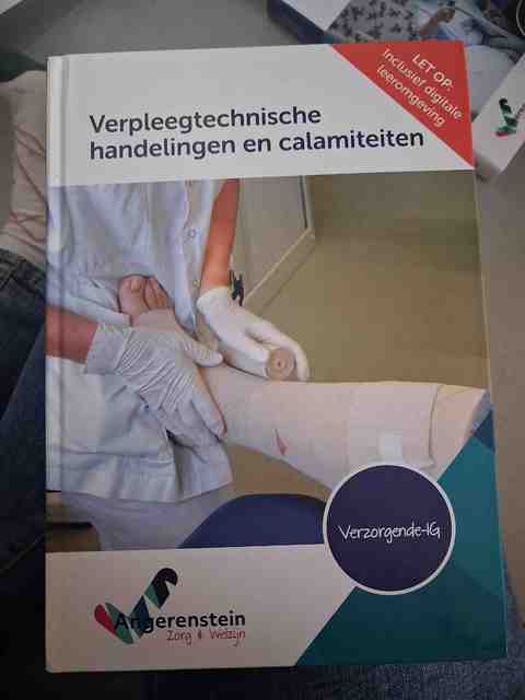 9789037258783-Verpleegtechnische-handelingen-en-calamiteiten