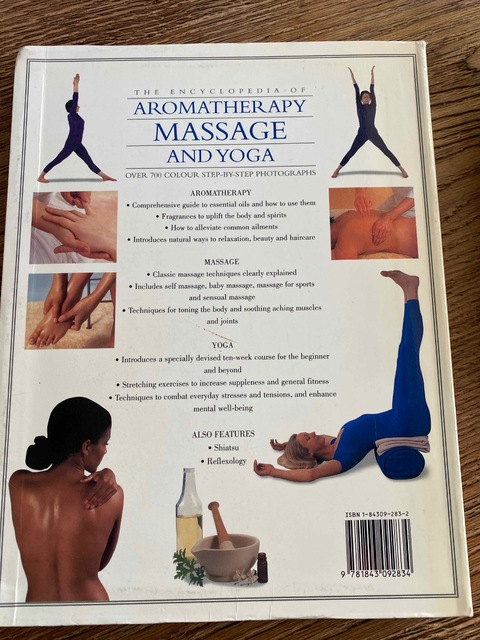 9781843092834-aromatherapy-massage