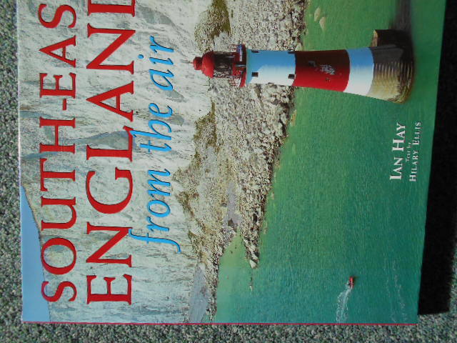 9781847463340-South-East-England-from-the-Air