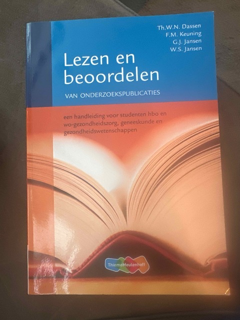 9789006978063-Lezen-en-beoordelen-van-onderzoekspublicaties