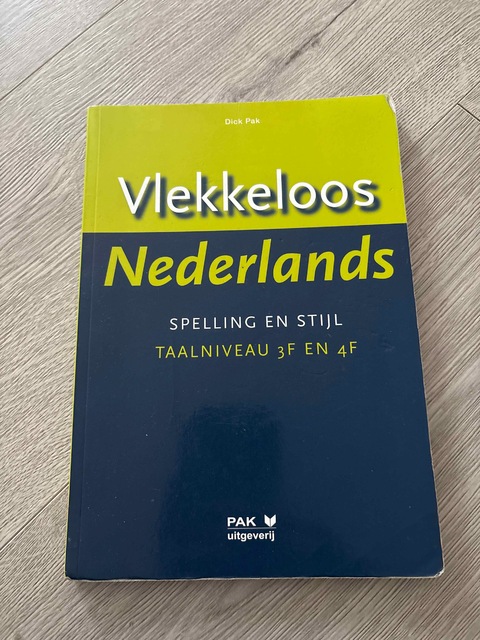 9789077018118-Vlekkeloos-Nederlands-Spelling-en-stijl