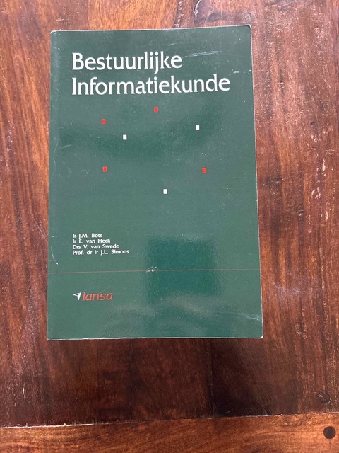 9789071996207-BESTUURLIJKE-INFORMATIEKUNDE