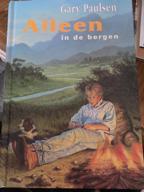 9789020620917-Alleen-in-de-bergen