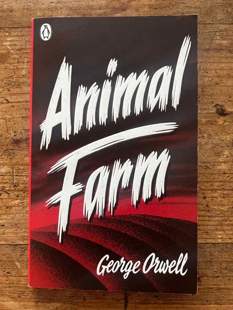 9780141393056-Animal-Farm