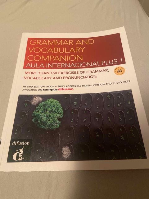 9788411573528-Aula-Internacional-Plus-1-Grammar-and-vocabulary-companion-Hybrid-edition