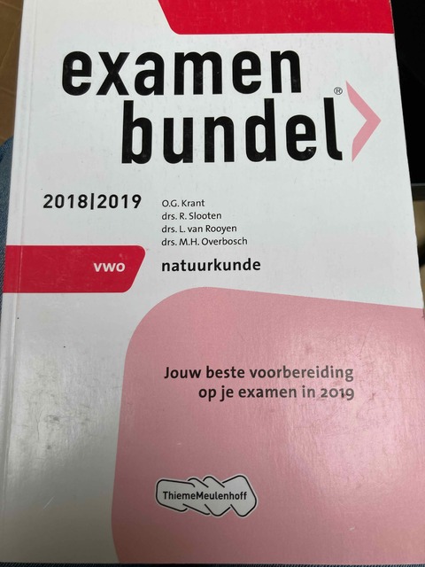 9789006429374-Examenbundel-vwo-Natuurkunde-20182019